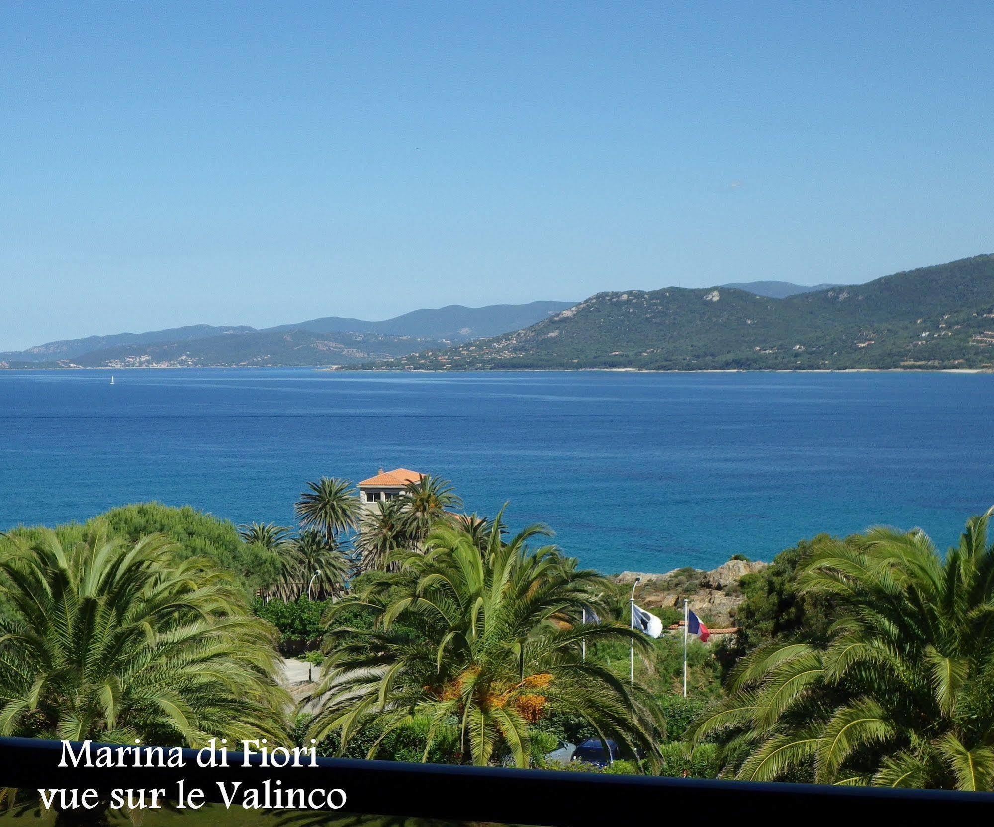 Marina Di Fiori Apartamento